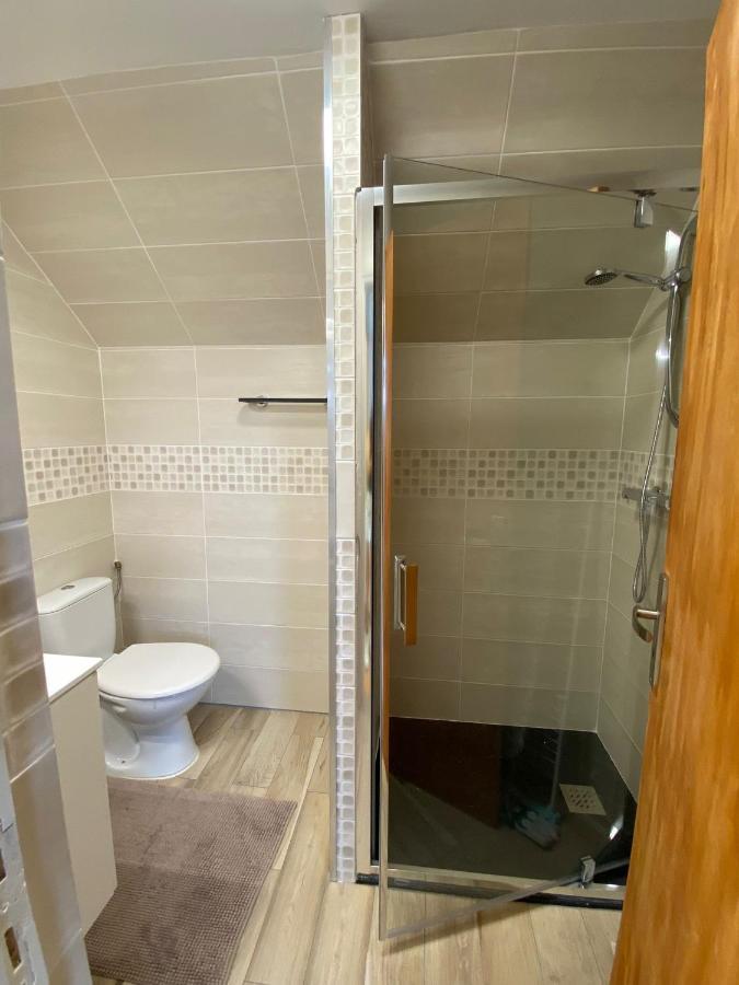 Appartements Cdg Joigny Ngoại thất bức ảnh