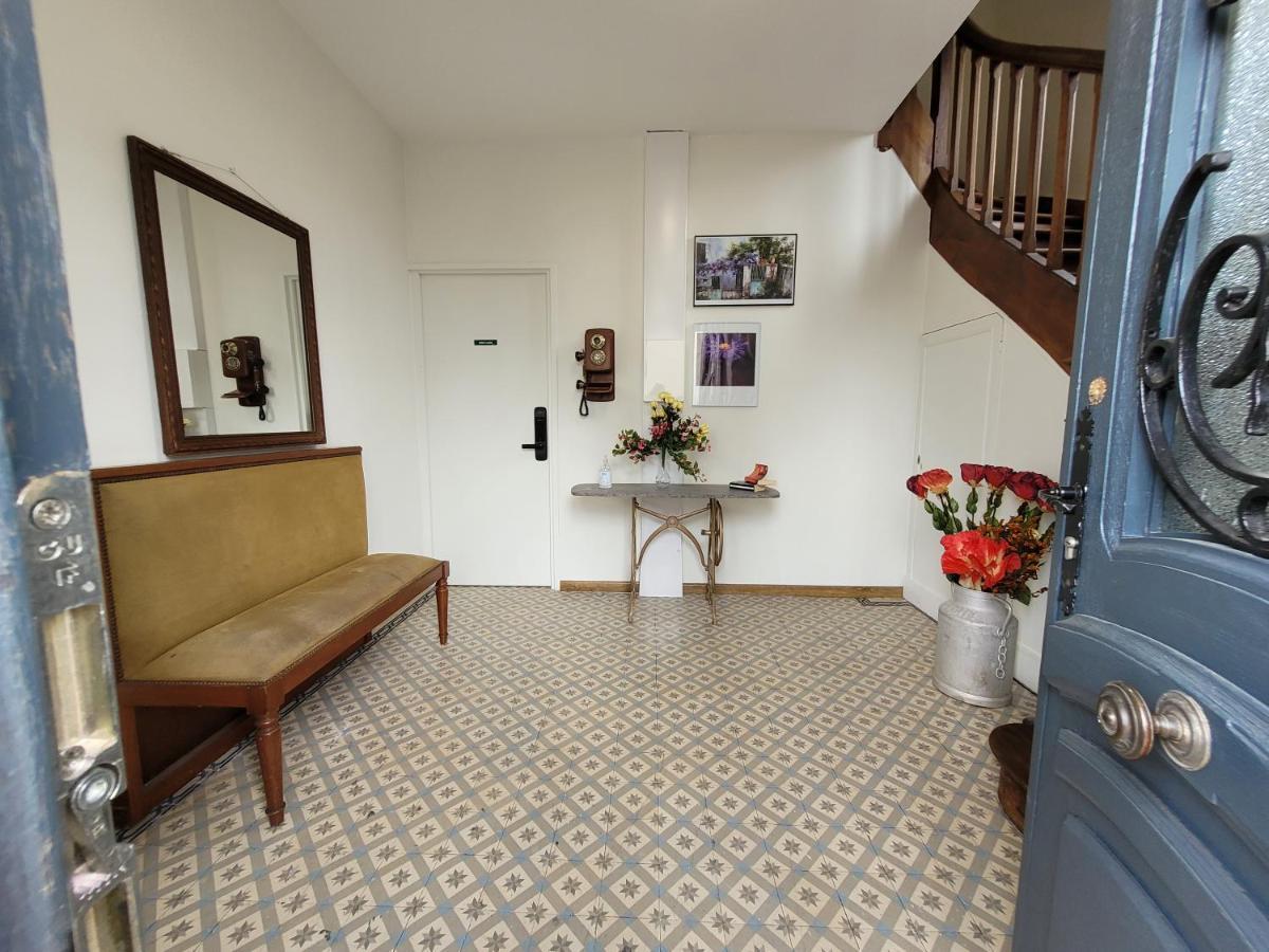 Appartements Cdg Joigny Ngoại thất bức ảnh