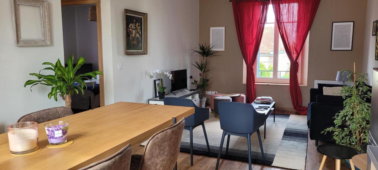 Appartements Cdg Joigny Ngoại thất bức ảnh