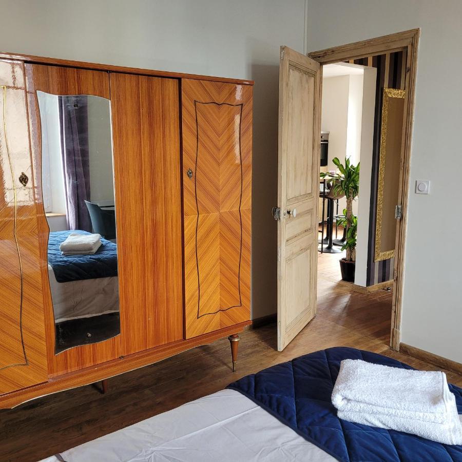 Appartements Cdg Joigny Phòng bức ảnh